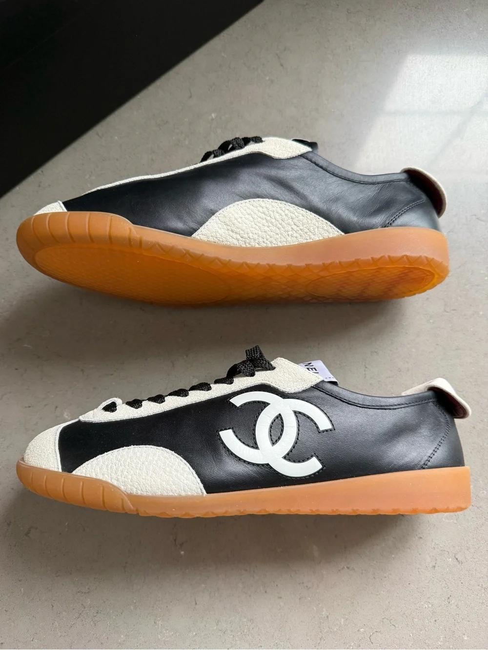 BNWT Chanel Black/White Calfskin & Embossed Suede Sneakers, Size 37